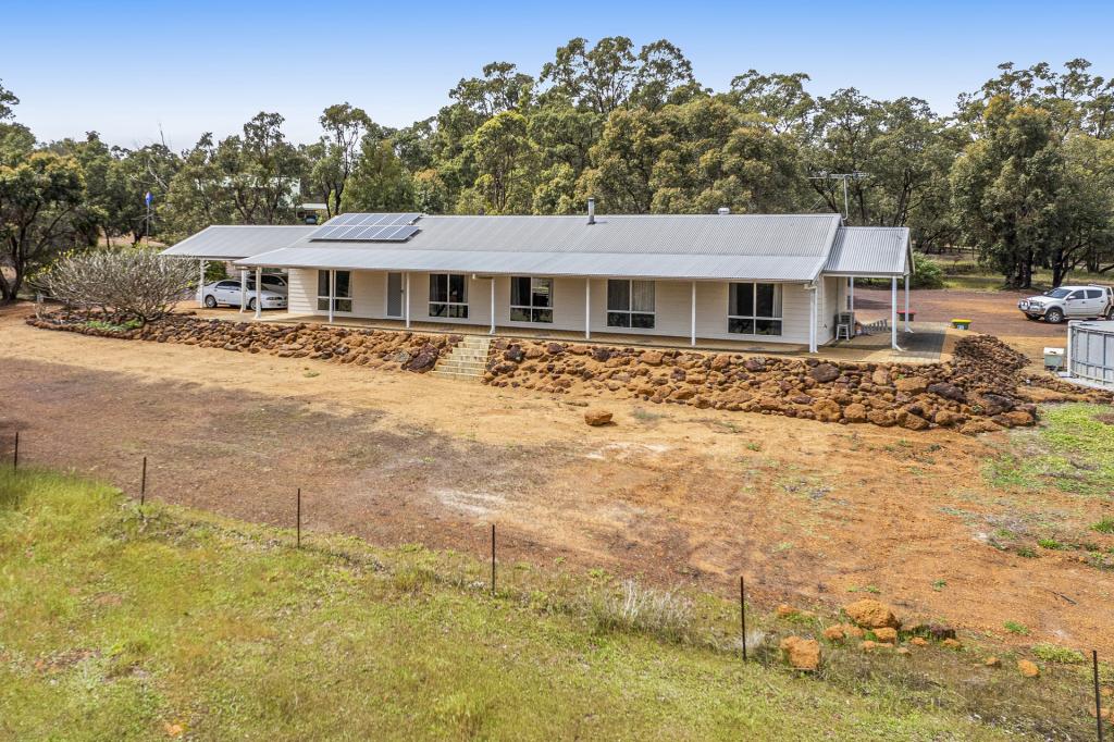 136 Powderbark Rd, Lower Chittering, WA 6084