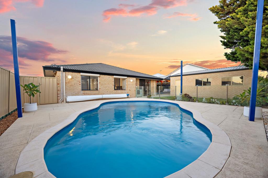 5 Morfontaine Pde, Port Kennedy, WA 6172