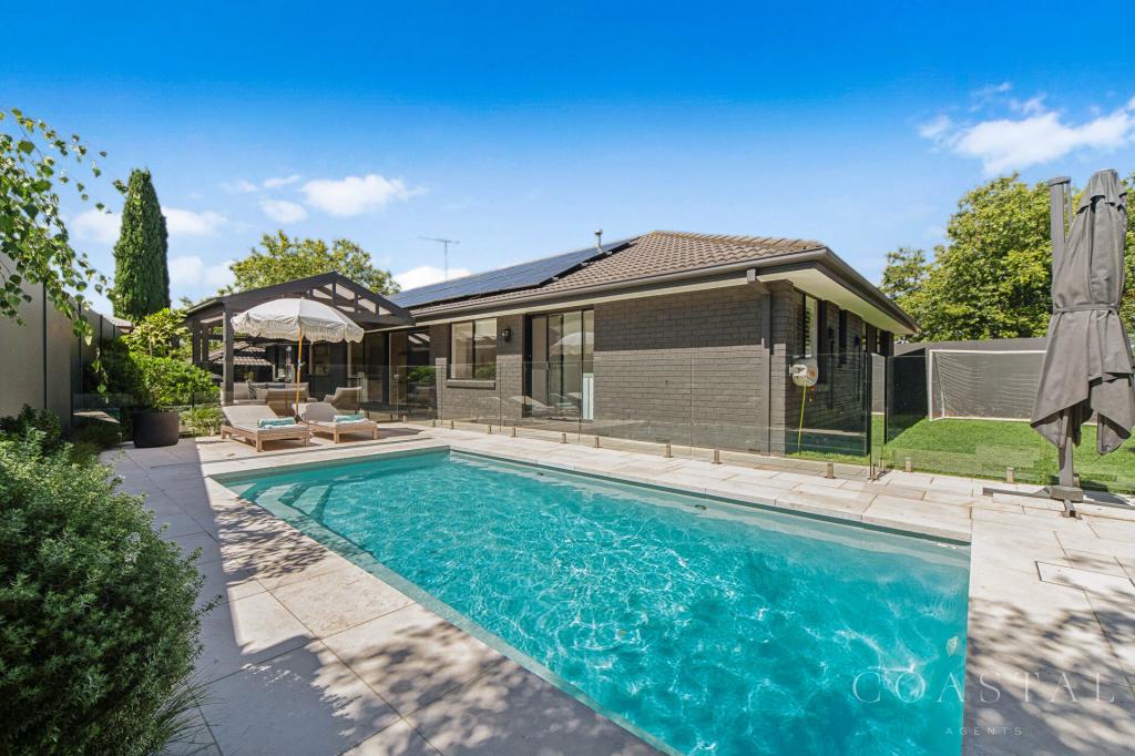 62 Manor Dr, Frankston South, VIC 3199