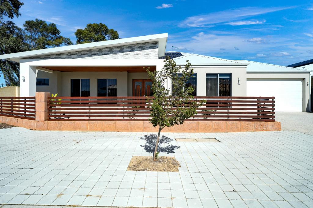 10 Banyoles Cct, Champion Lakes, WA 6111