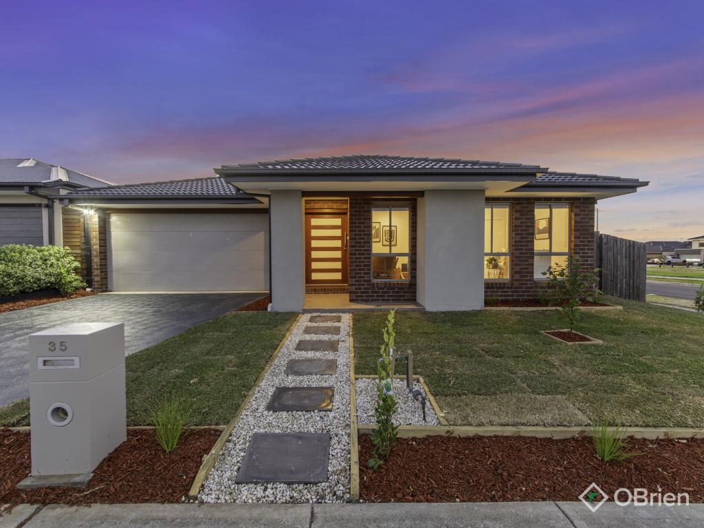 35 Hartland Dr, Cranbourne North, VIC 3977