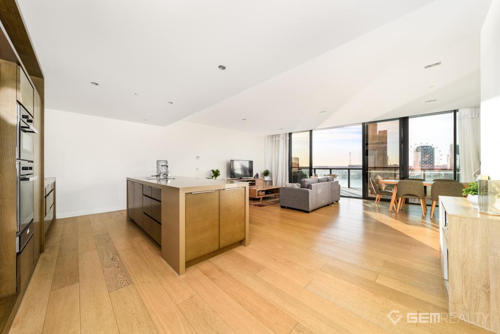 65m/9 Waterside Pl, Docklands, VIC 3008