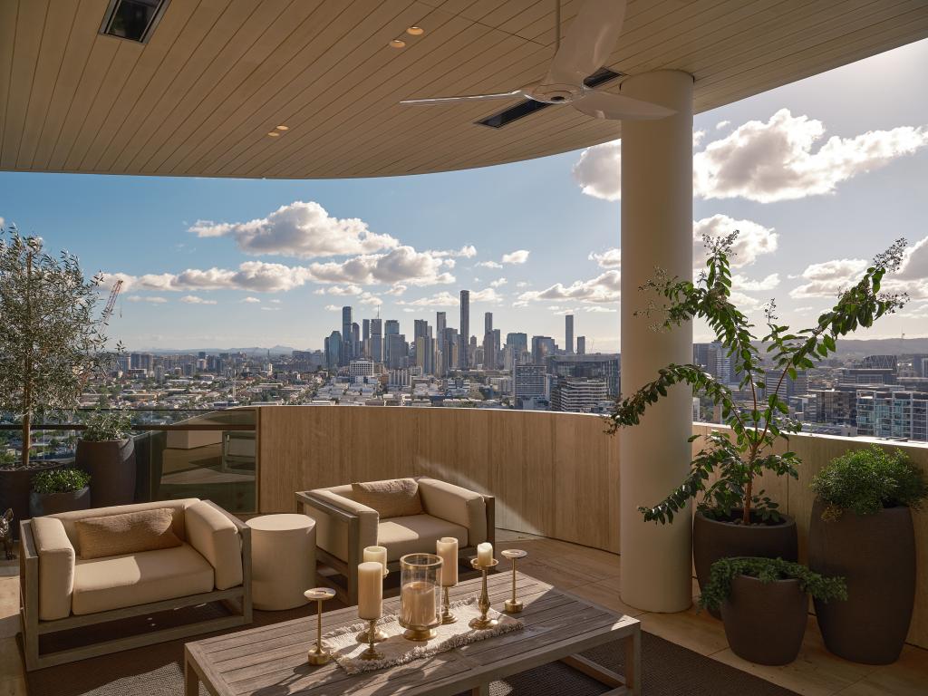 2501/20 Festival Pl, Newstead, QLD 4006