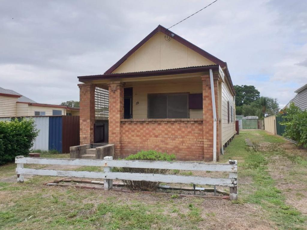 19 Hall St, Weston, NSW 2326