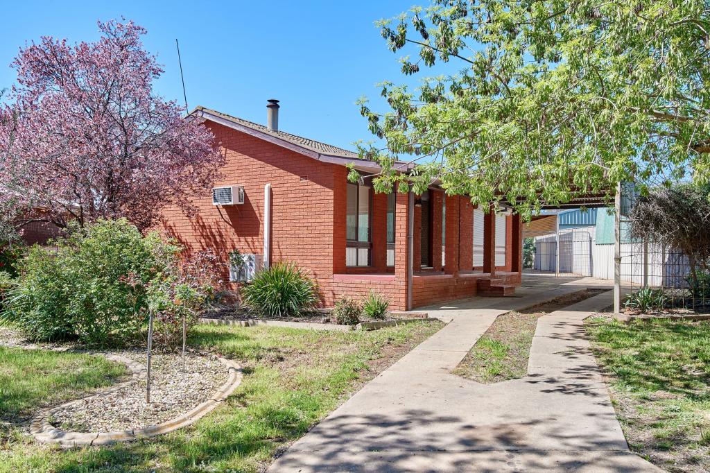 6 Simpson Ave, Forest Hill, NSW 2651