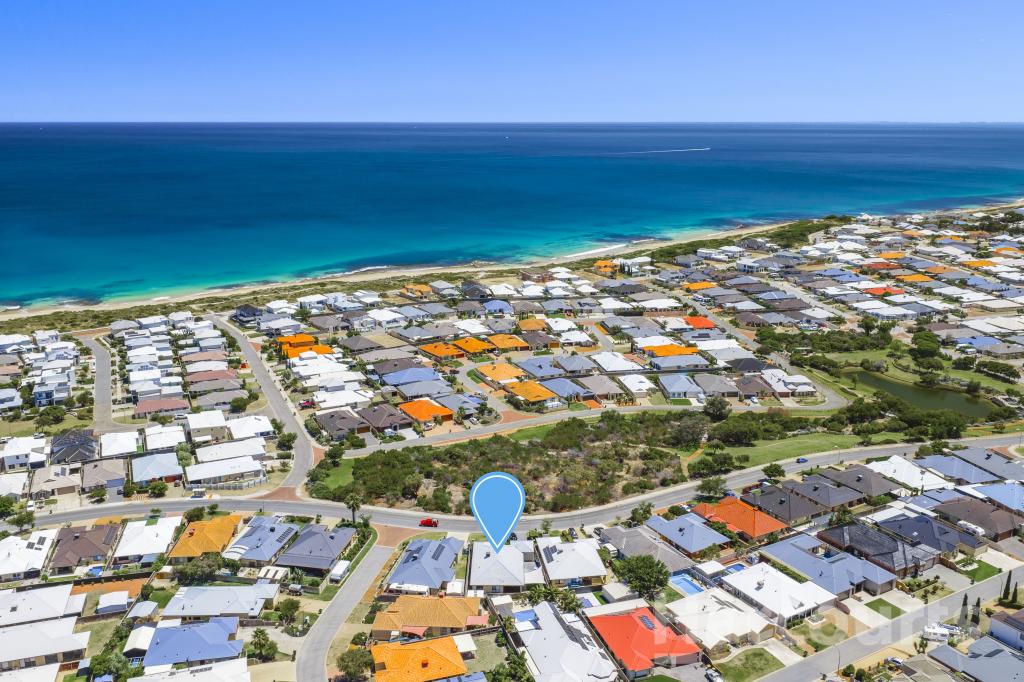 209 Peelwood Pde, Halls Head, WA 6210