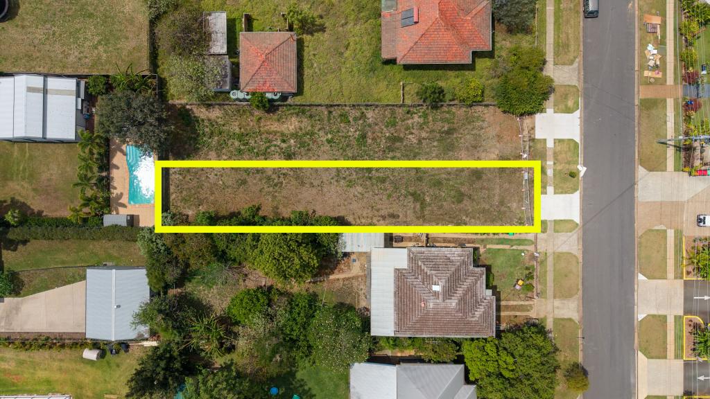 27 FROUDE ST, BANYO, QLD 4014