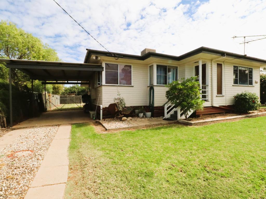 31 Jackson St, Roma, QLD 4455