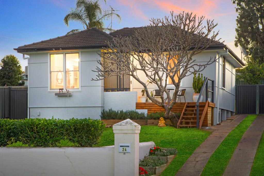 24 Laybutt Rd, Lalor Park, NSW 2147