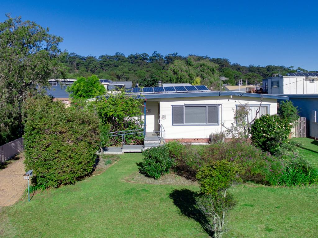 26 Lakehaven Dr, Sussex Inlet, NSW 2540