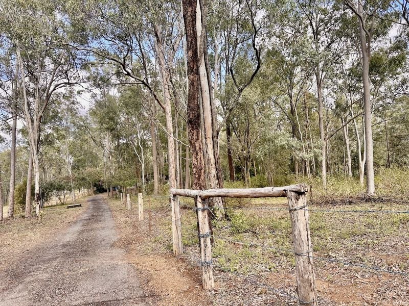 475 Willaura Dr, Mount Hallen, QLD 4312