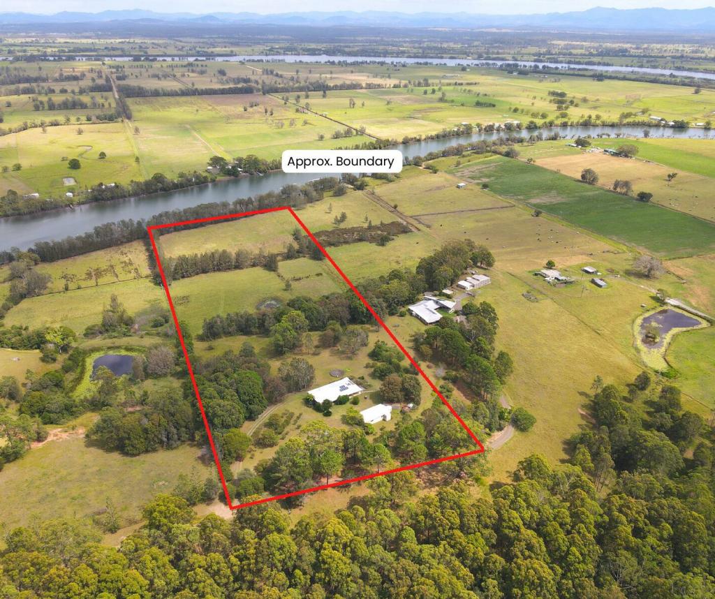 67 Riverview Rd, Mitchells Island, NSW 2430