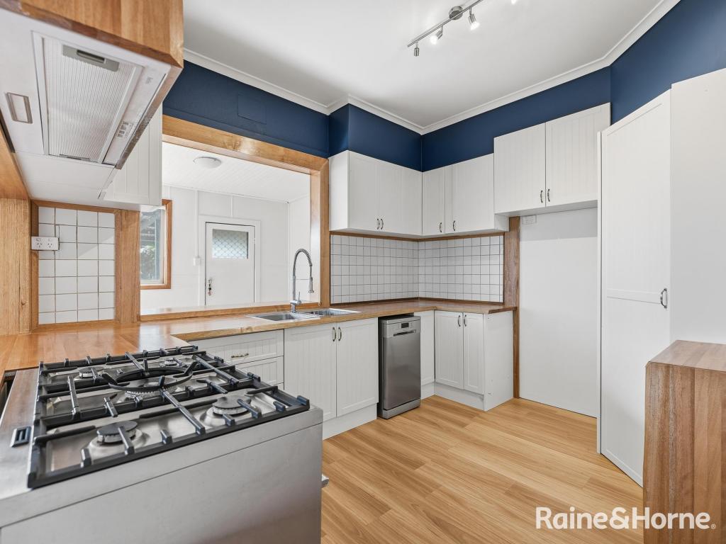 92 Bant St, South Bathurst, NSW 2795