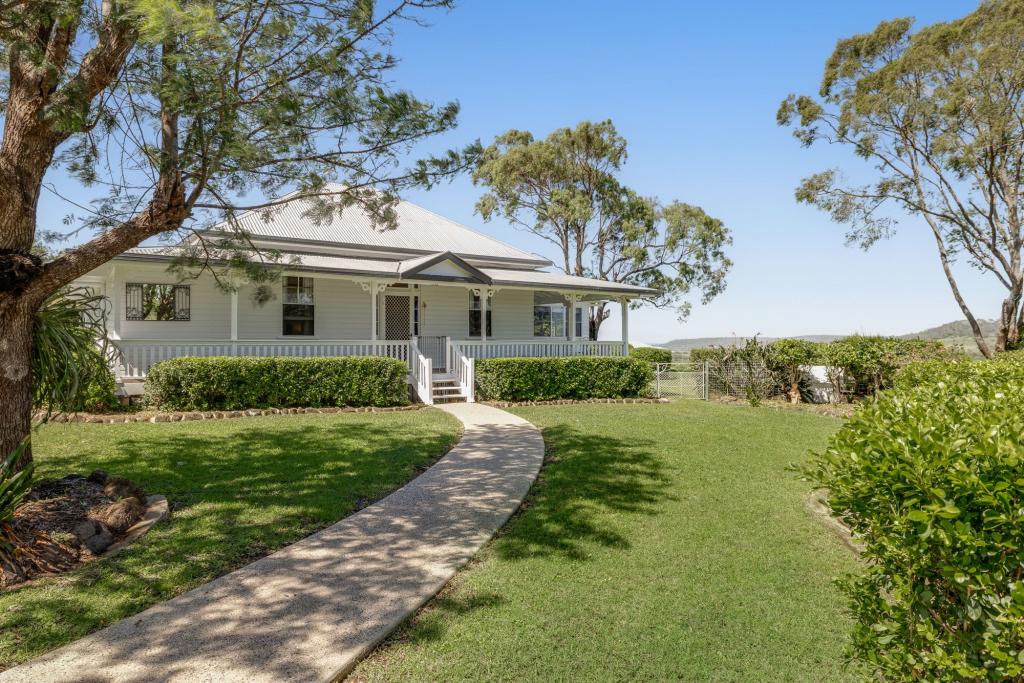 'Warialda'/96 Moller Rd, East Greenmount, QLD 4359