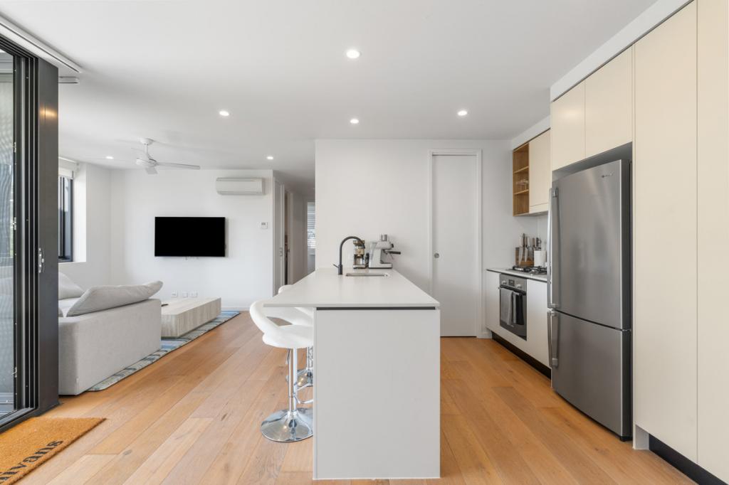 105/13-15 Haig St, Coolangatta, QLD 4225