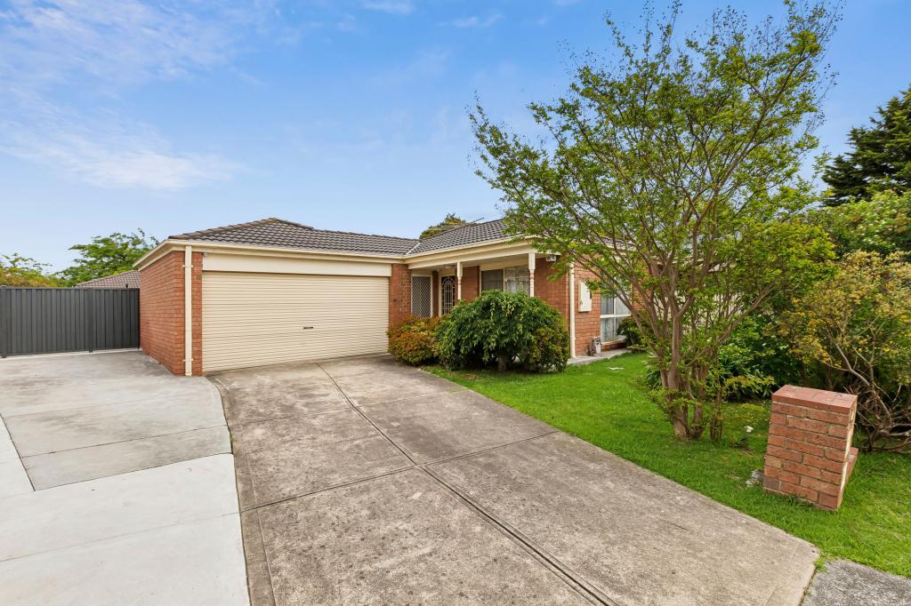 4 Gatwick Ct, Cranbourne East, VIC 3977