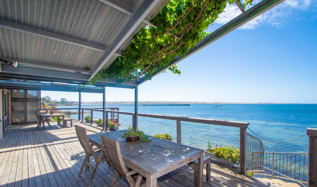 Nautilus 1/10 Alfred Terrace, Streaky Bay, SA 5680