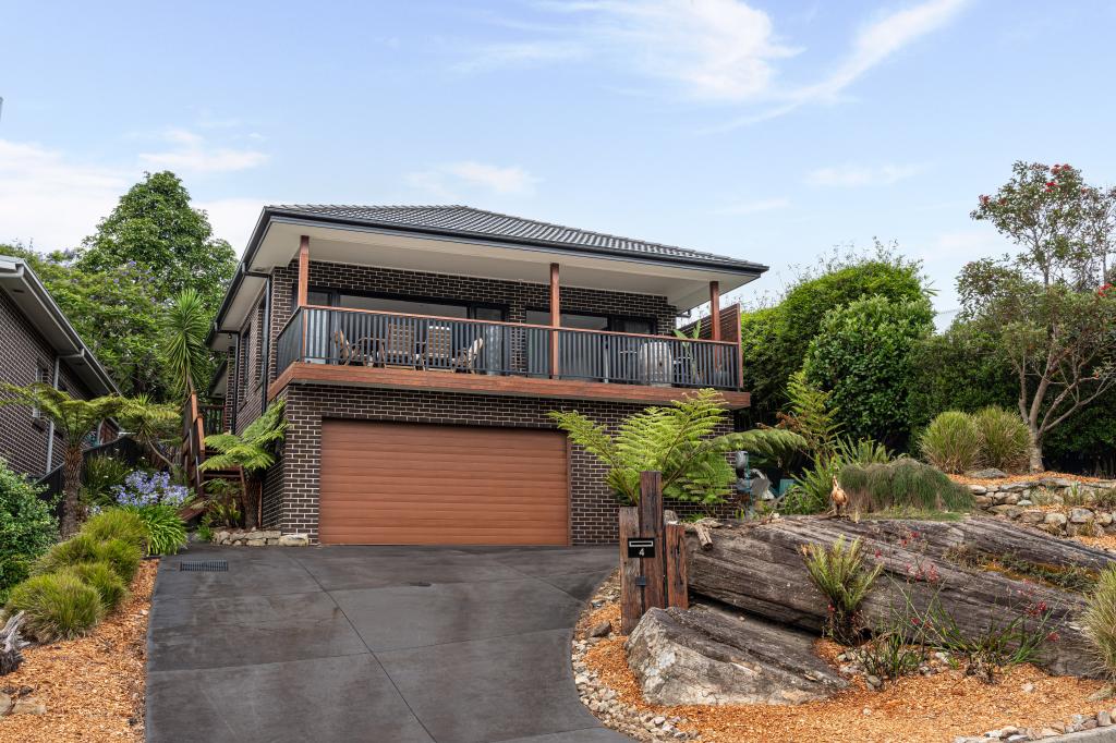 4 The Crescent, Helensburgh, NSW 2508