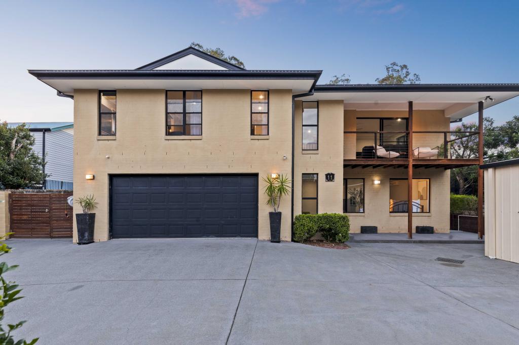 11 Corvus Dr, Cashmere, QLD 4500
