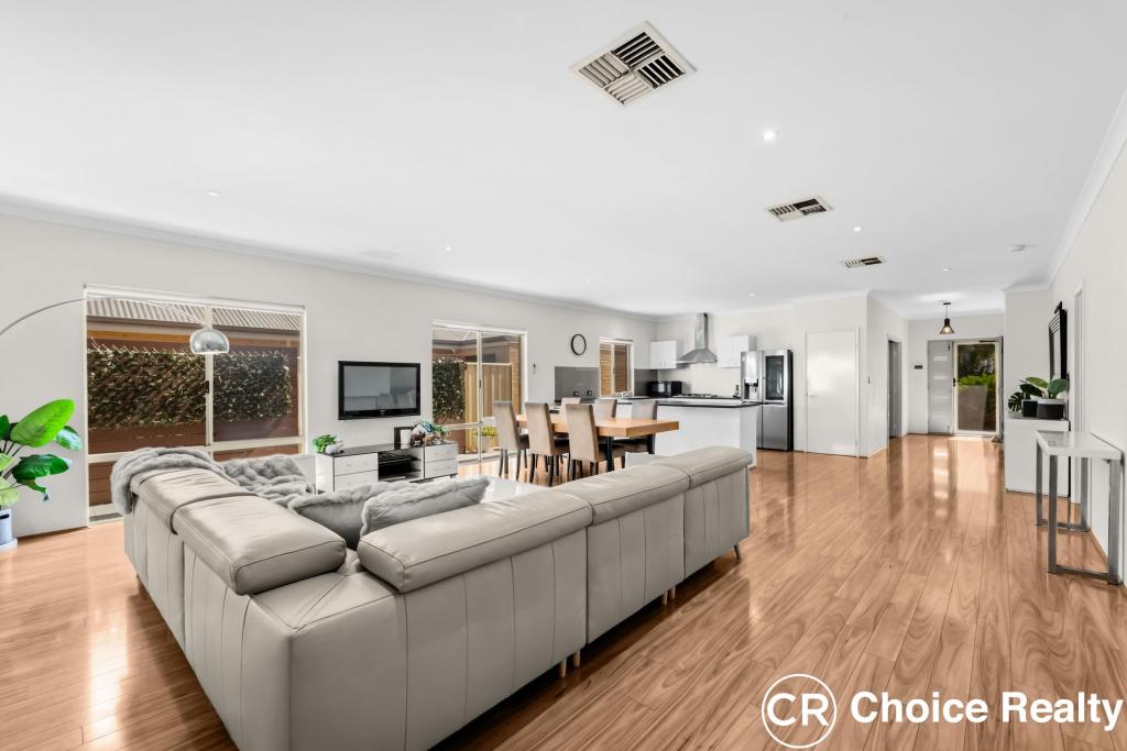 3 MALA WAY, SUCCESS, WA 6164