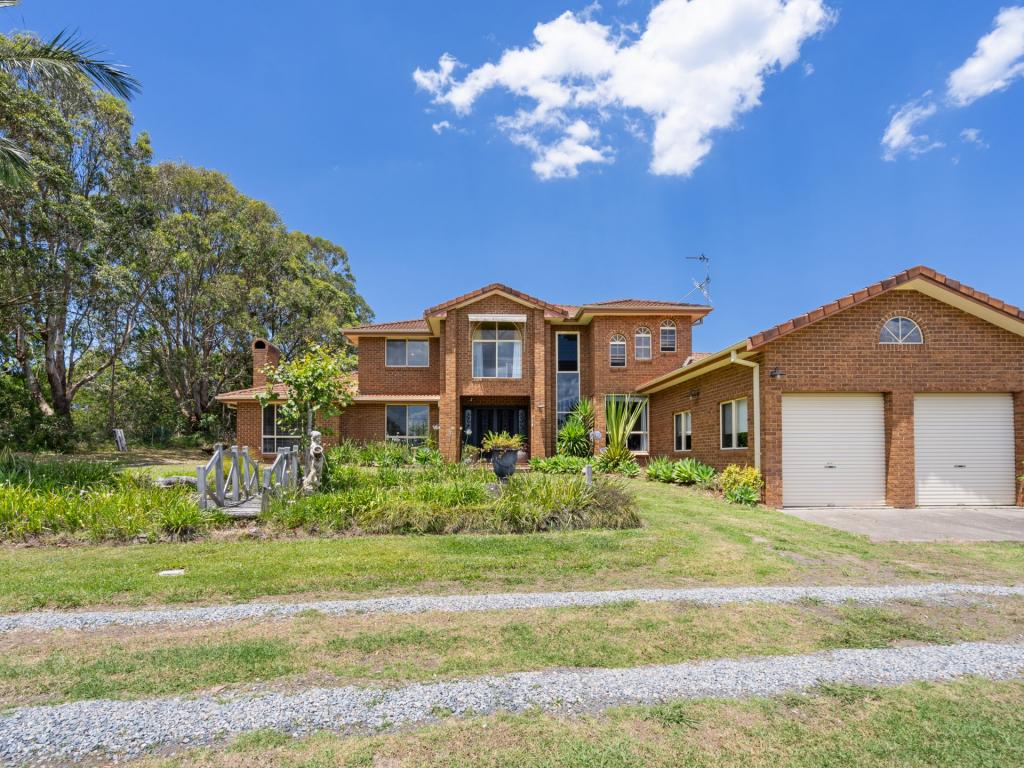 12 Majestic Pl, Diamond Beach, NSW 2430