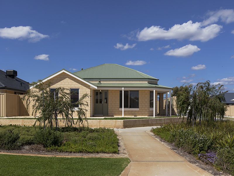 16 Exponential Rd, Piara Waters, WA 6112