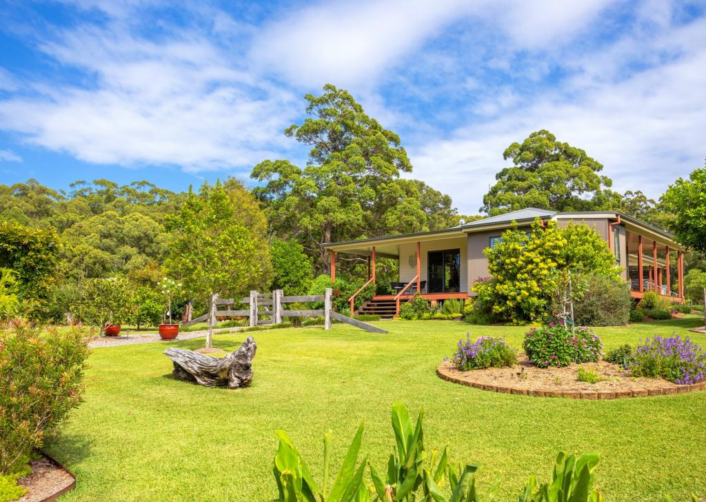 90 Springhill Rd, Coopernook, NSW 2426