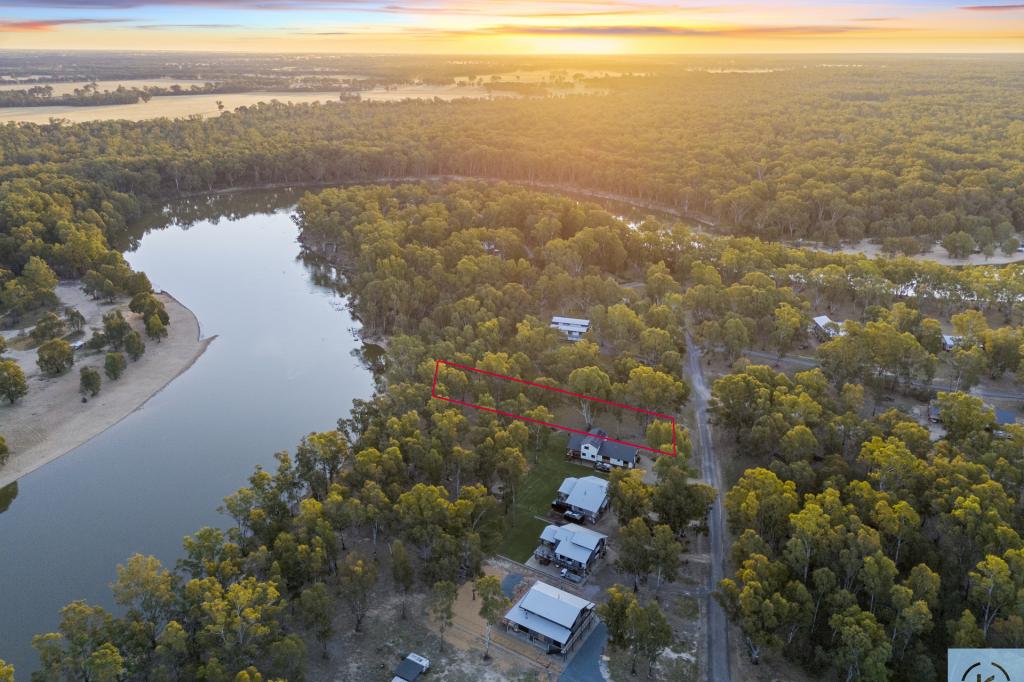 22 Bushlands Rd, Tocumwal, NSW 2714