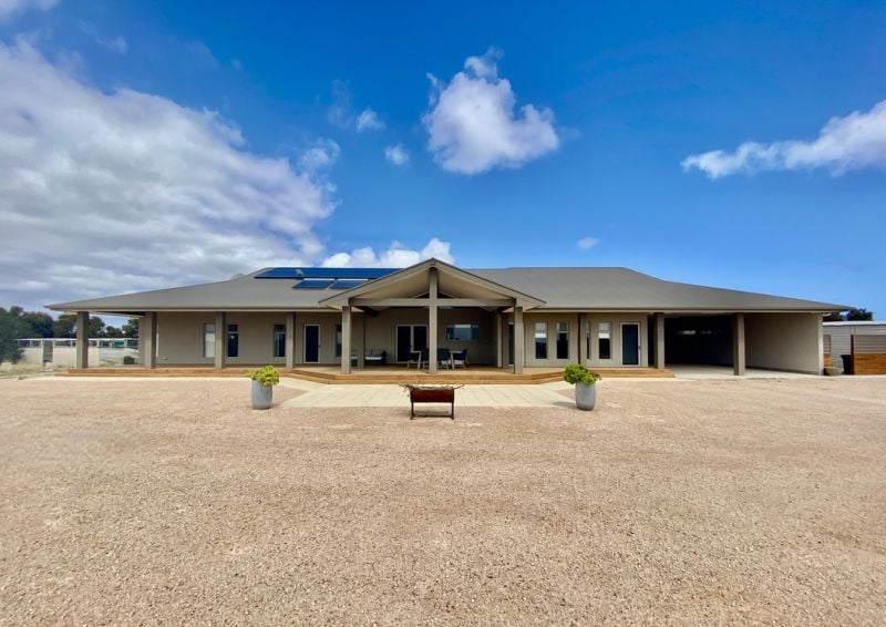 170 Woodlawn Rd, Streaky Bay, SA 5680