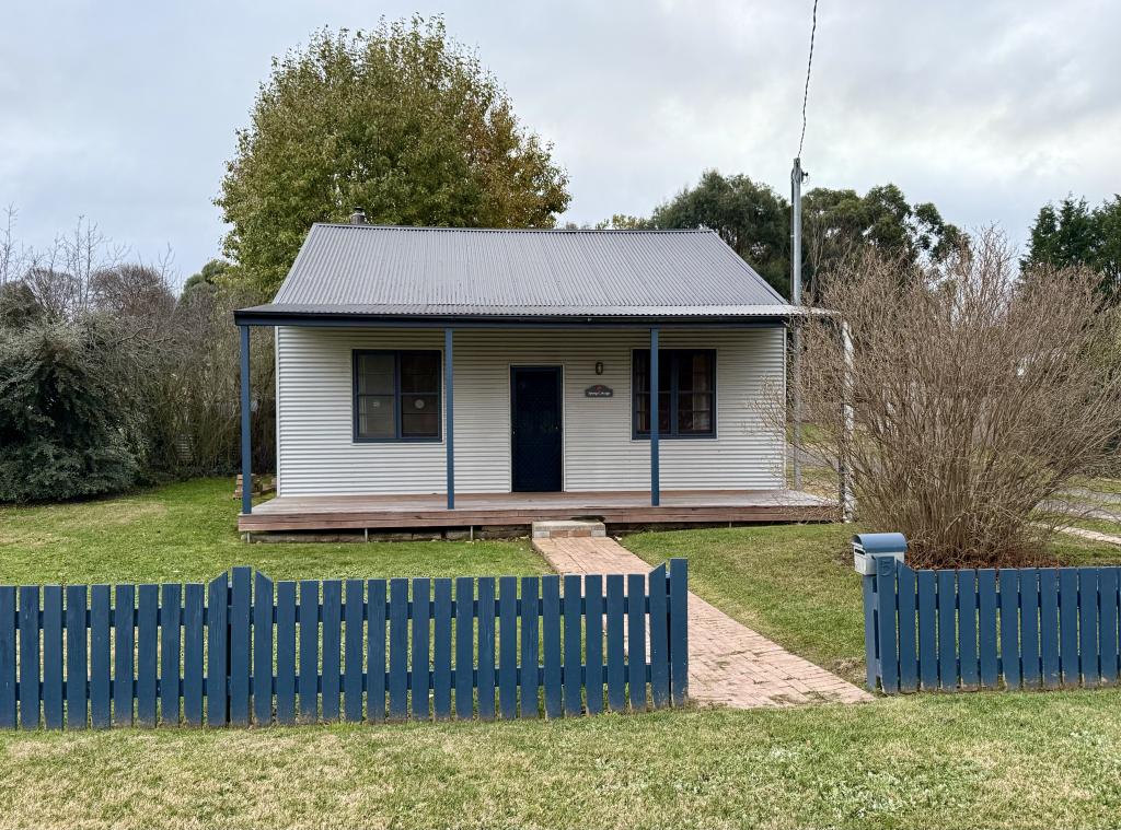 5 High St, Bombala, NSW 2632
