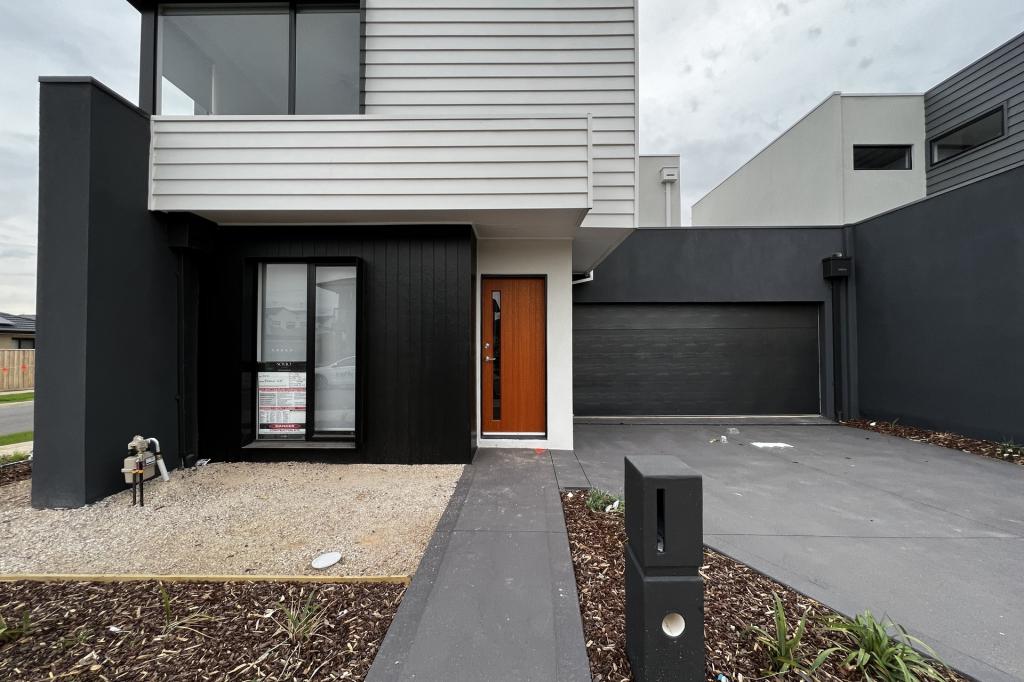 7 Maroon Way, Diggers Rest, VIC 3427