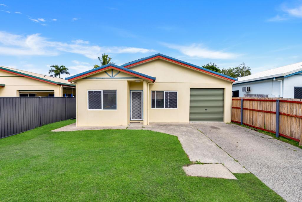 13 Rafferty St, White Rock, QLD 4868