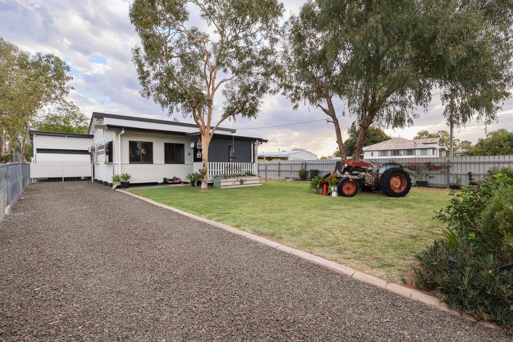 2 Lovell St, Roma, QLD 4455