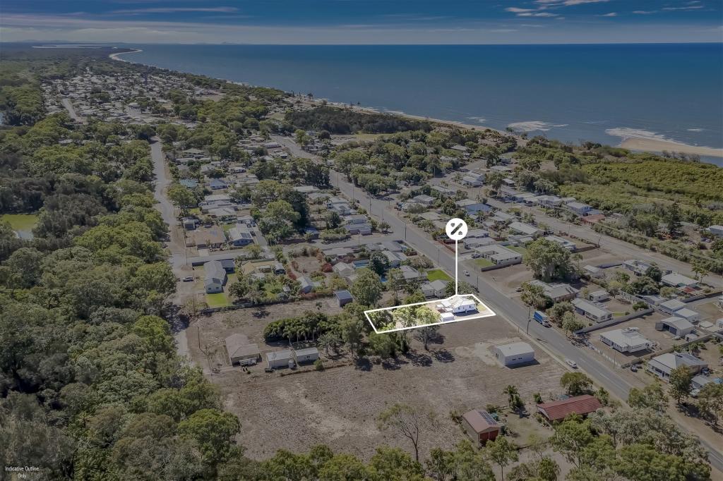 48 MOORE PARK RD, MOORE PARK BEACH, QLD 4670