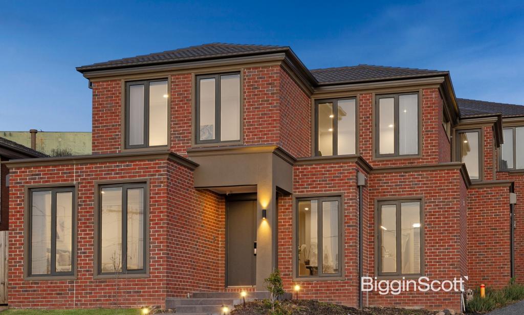 1/9 STAFFORD CT, DONCASTER EAST, VIC 3109