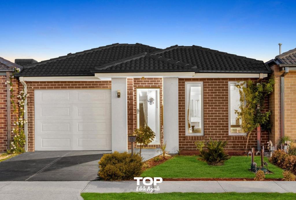 11 Orleana Way, Clyde North, VIC 3978