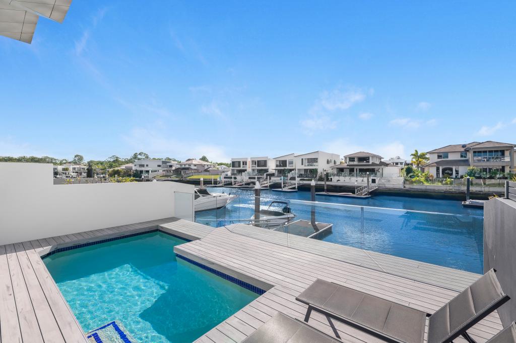 2/19 South Quay Dr, Biggera Waters, QLD 4216