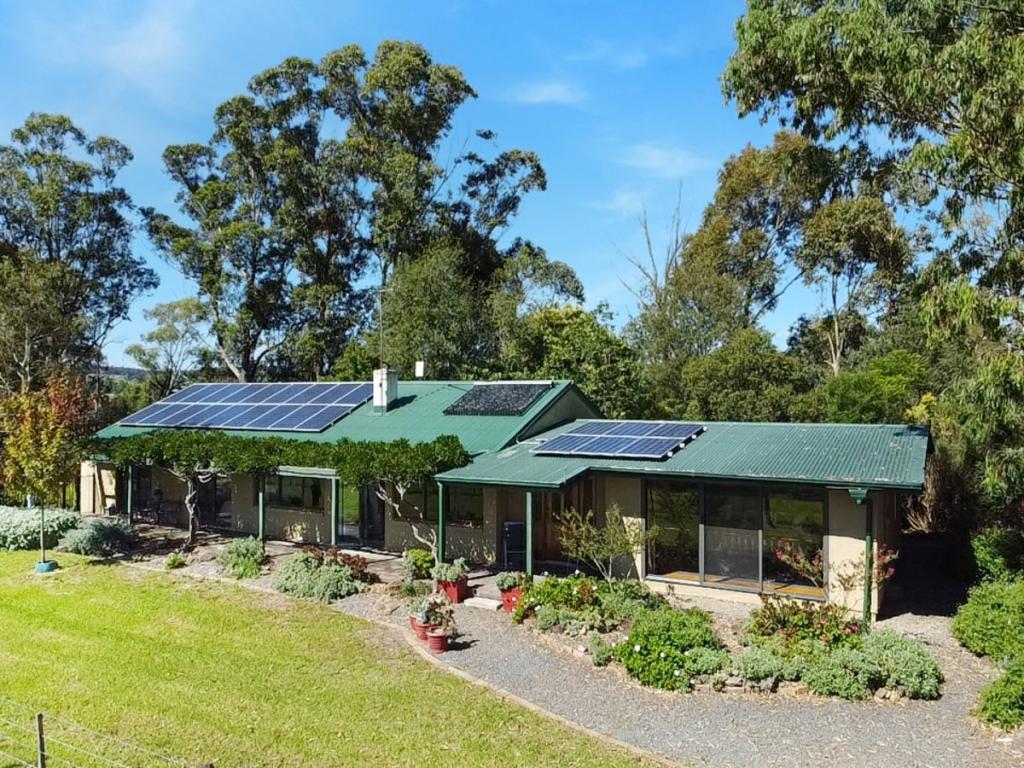18 Rodwell Rd, Bruthen, VIC 3885