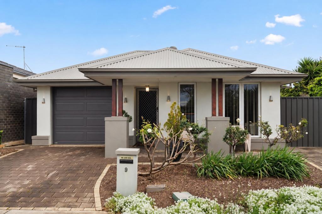 9 Banksia Ct, Seaford, SA 5169