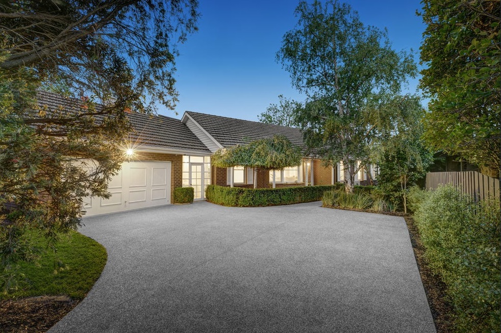 151 Mount Pleasant Rd, Forest Hill, VIC 3131