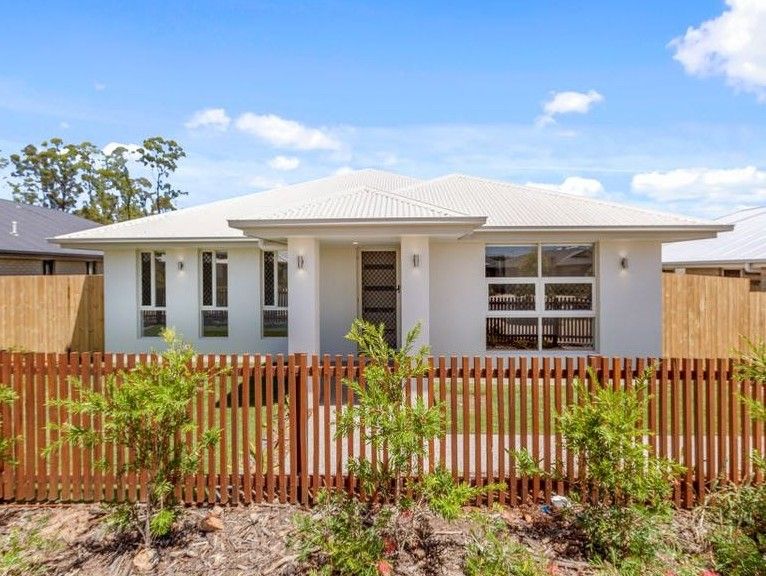 11 Tallowood St, Spring Mountain, QLD 4300