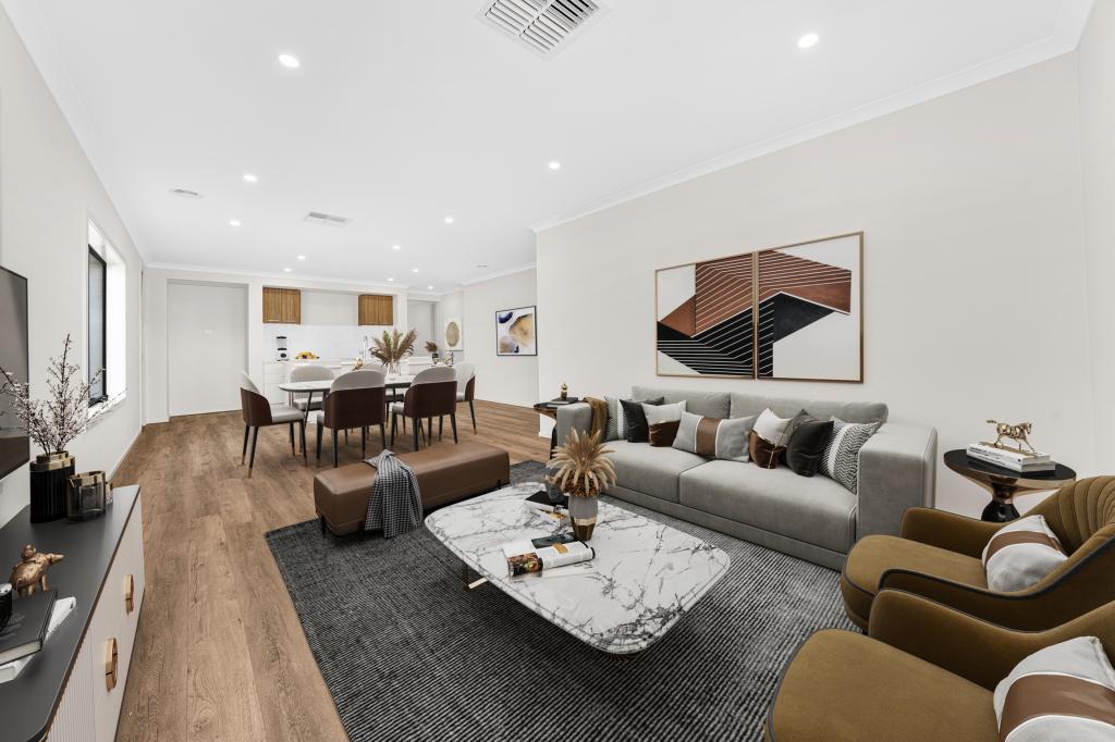 5 Yellow Fieldcap Rd, Beveridge, VIC 3753