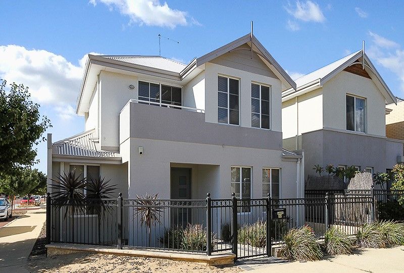 32 Gaudi Way, Clarkson, WA 6030