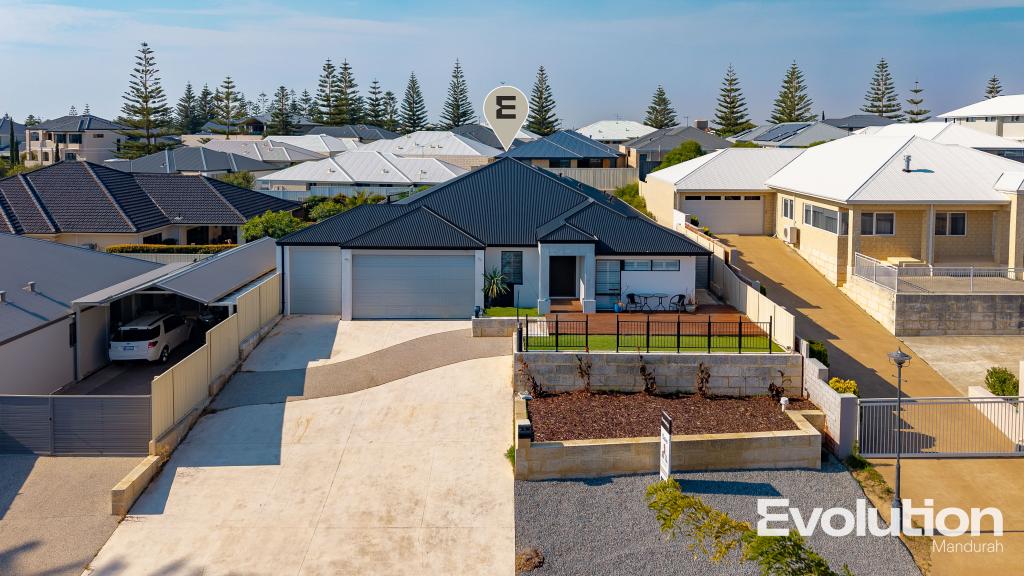 4 CAPTAIN CT, WANNANUP, WA 6210