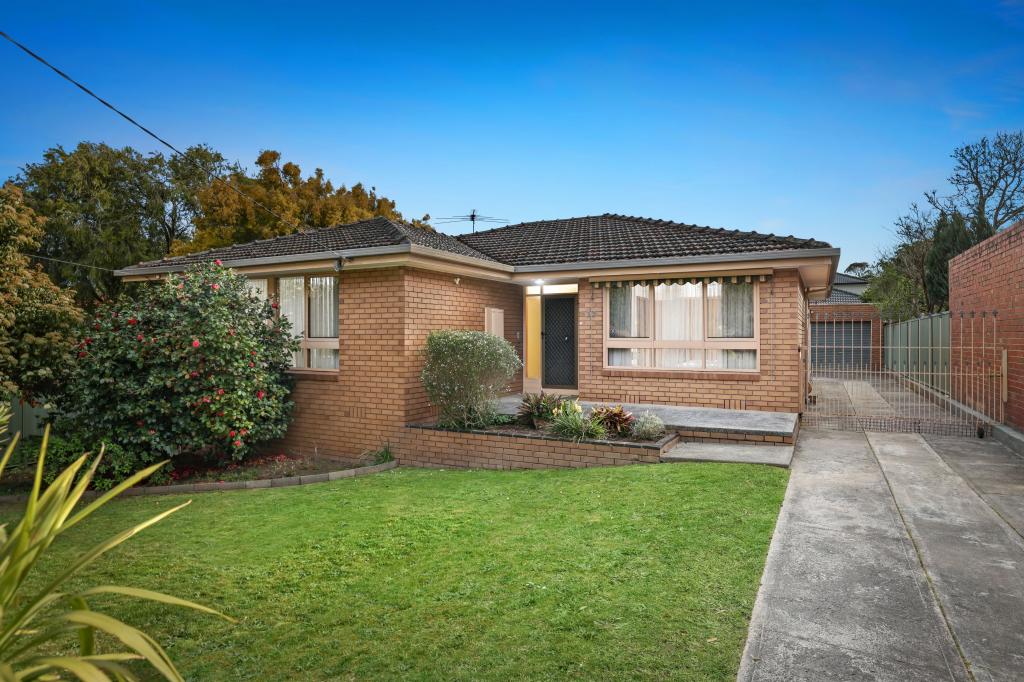 32 Mountain Gate Dr, Ferntree Gully, VIC 3156