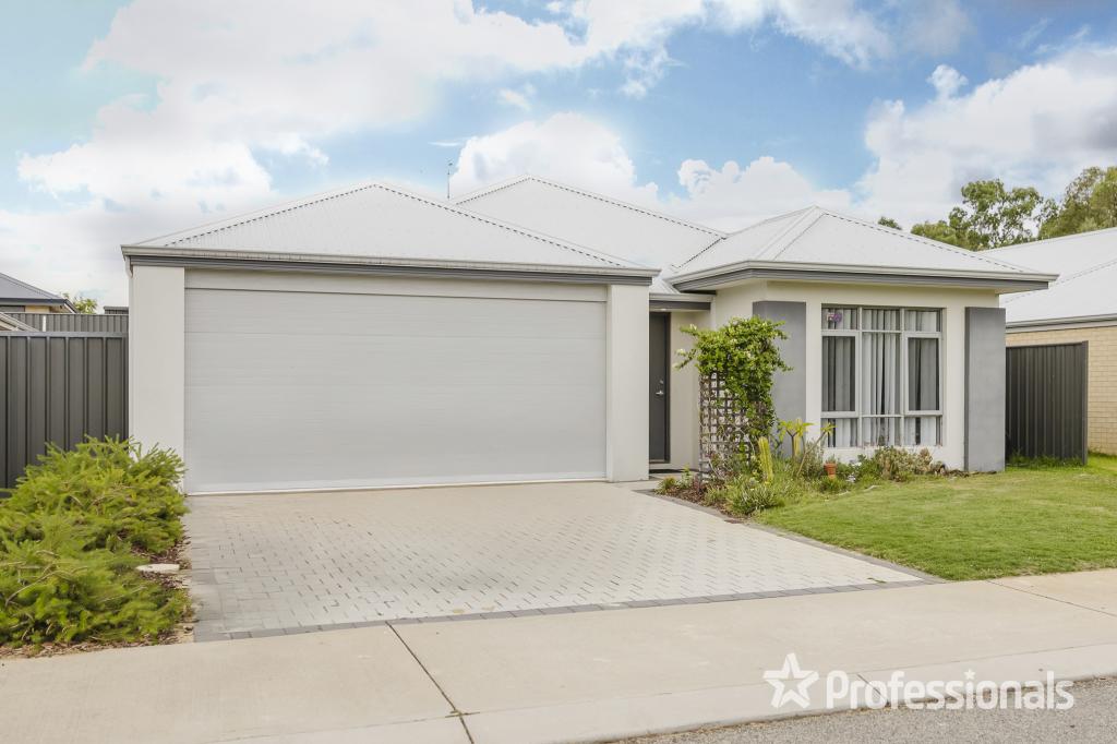 13 Welford Way, Yanchep, WA 6035