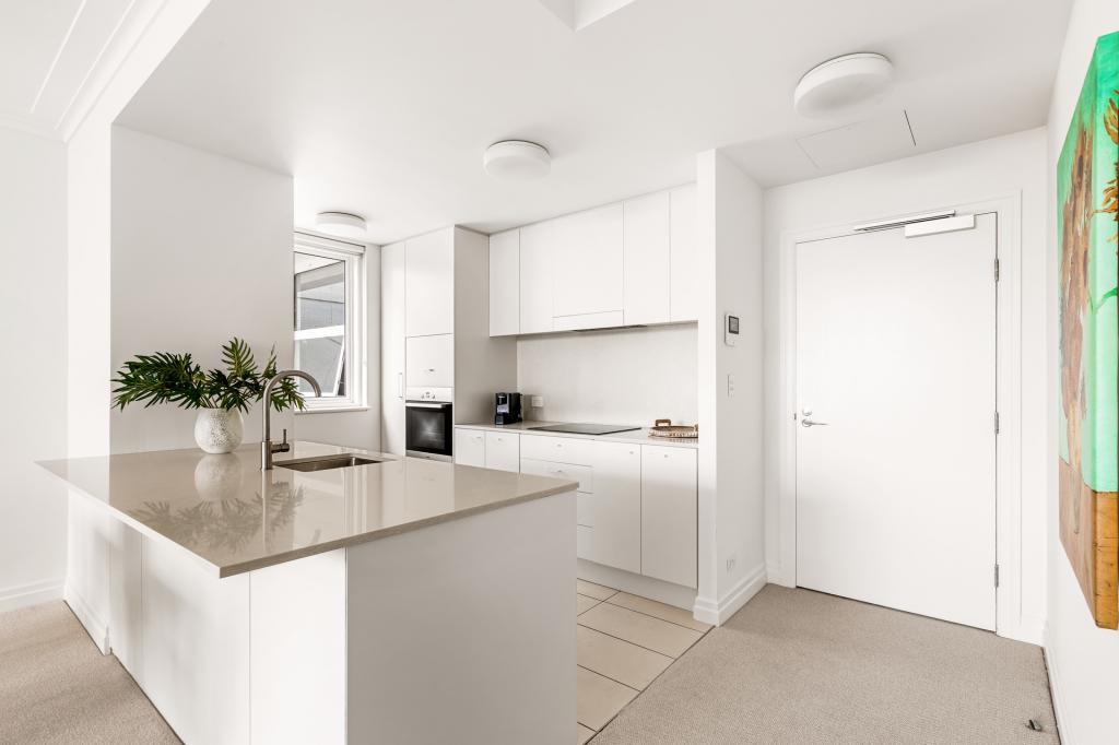 204/8 PENINSULA DR, BREAKFAST POINT, NSW 2137