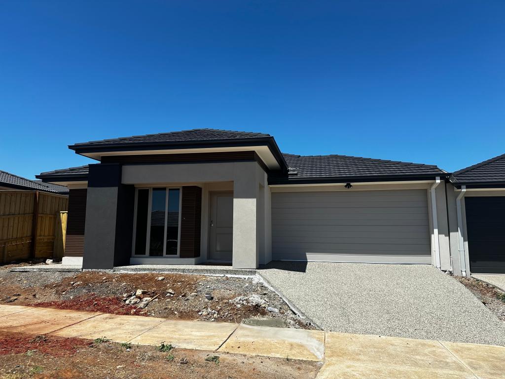 24 Pasofino Dr, Bonnie Brook, VIC 3335