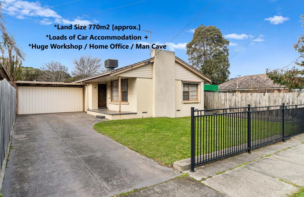 29 SWIFT ST, FRANKSTON, VIC 3199