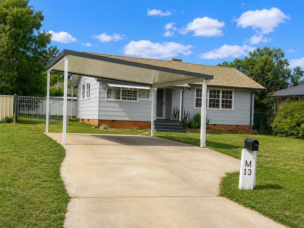 13 Schwager St, Gunnedah, NSW 2380